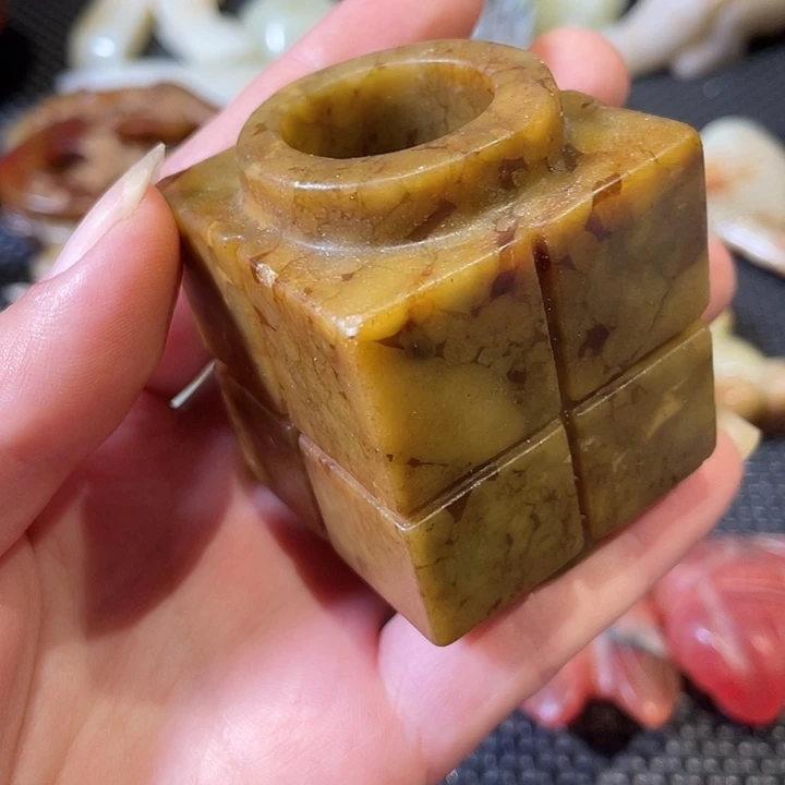 吊坠紫金钵盂菩提