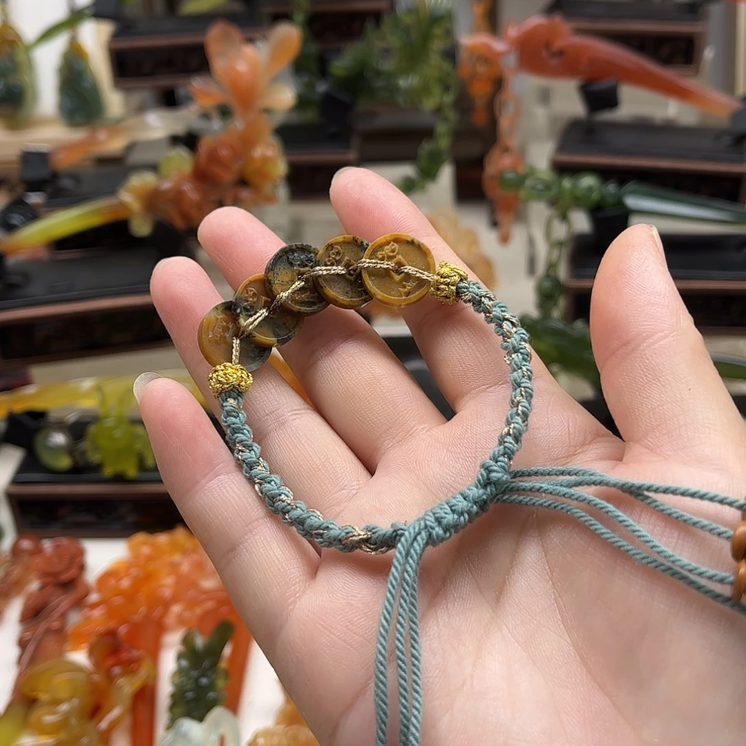 蛇纹石玉未镶嵌岫玉挂坠