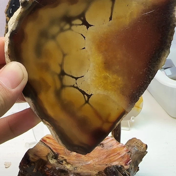 玛瑙/玉髓未镶嵌珠宝奇石