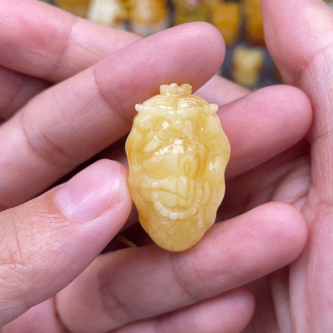 裸石琥珀未镶嵌蜜蜡