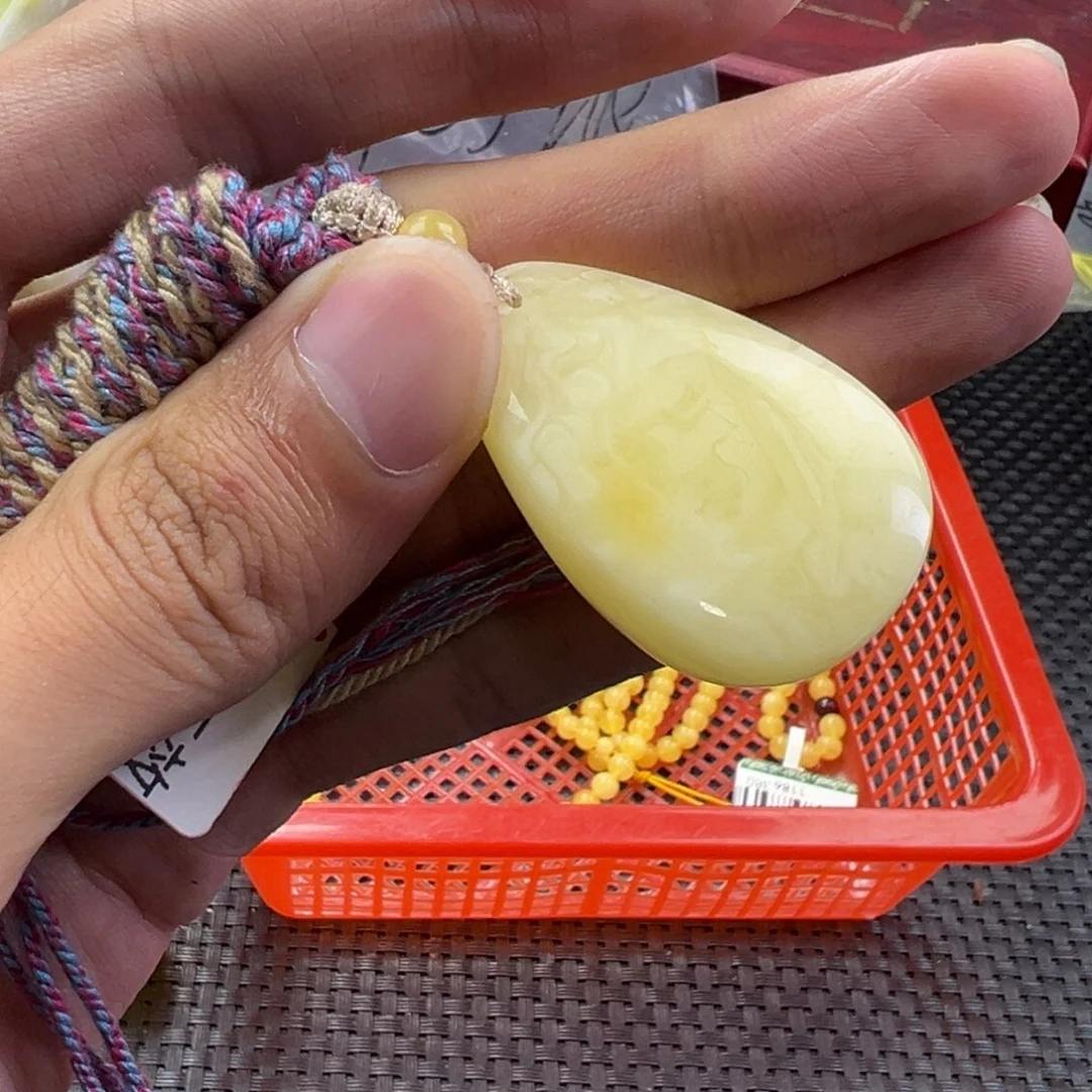 未镶嵌颈饰琥珀多样性拍一发一