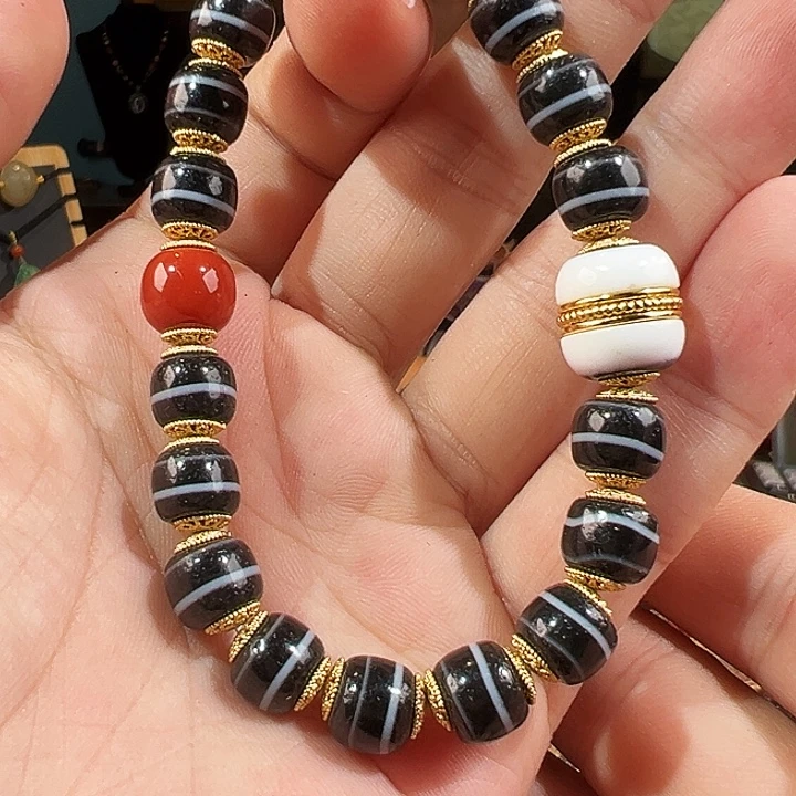 配饰配饰都非常好哦