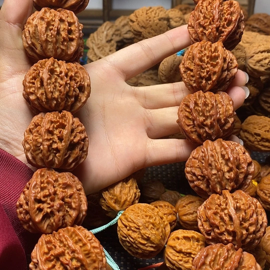 章***一文玩核桃手串粗筋大麻花手持