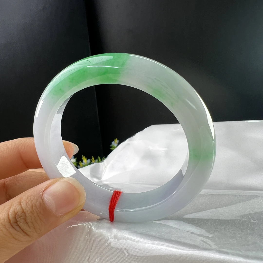 天然缅甸a货翡翠白底青精品手镯