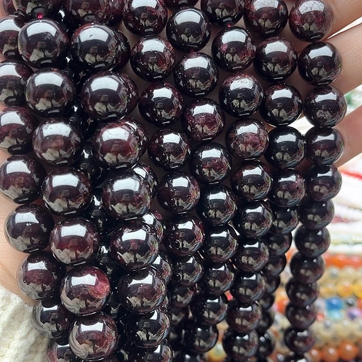 未镶嵌玛瑙/玉髓珠宝半成品一条13mm左右石榴石