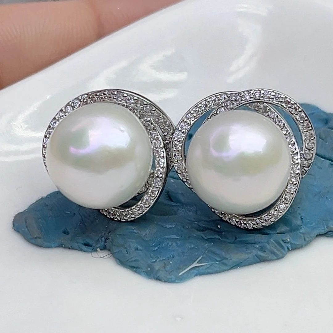 淡水珍珠耳饰未镶嵌
