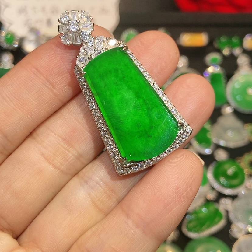 【闪购商品】翡翠未镶嵌颈饰天然翡翠