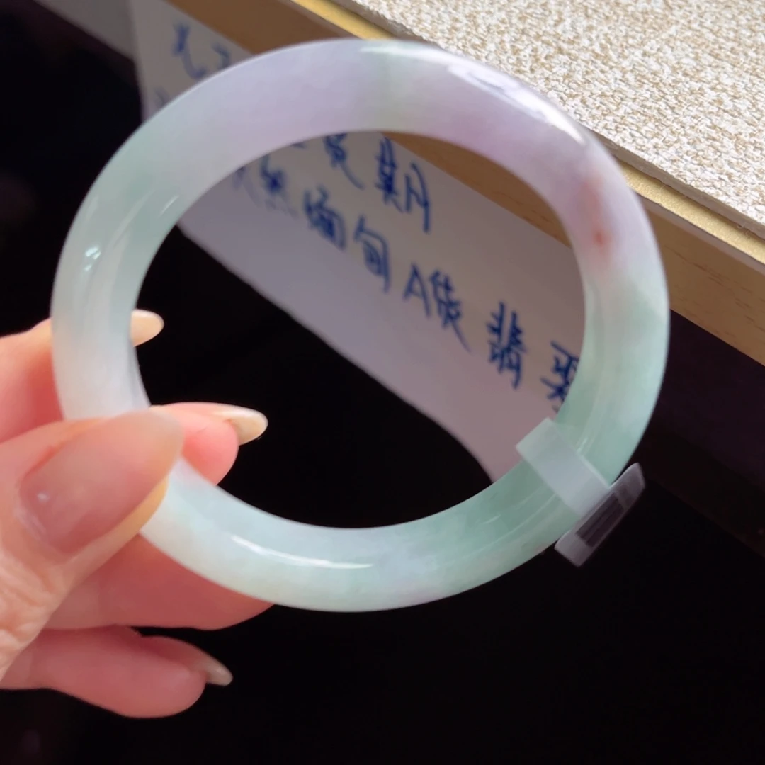 未镶嵌手镯翡翠手镯