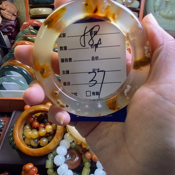 灸***爽蛇纹石玉未镶嵌手镯