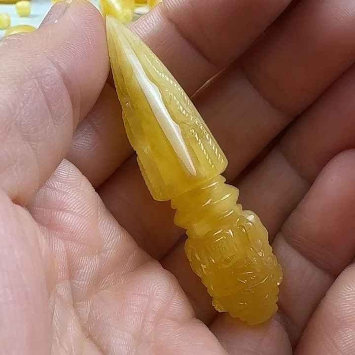 蜜蜡未镶嵌裸石25