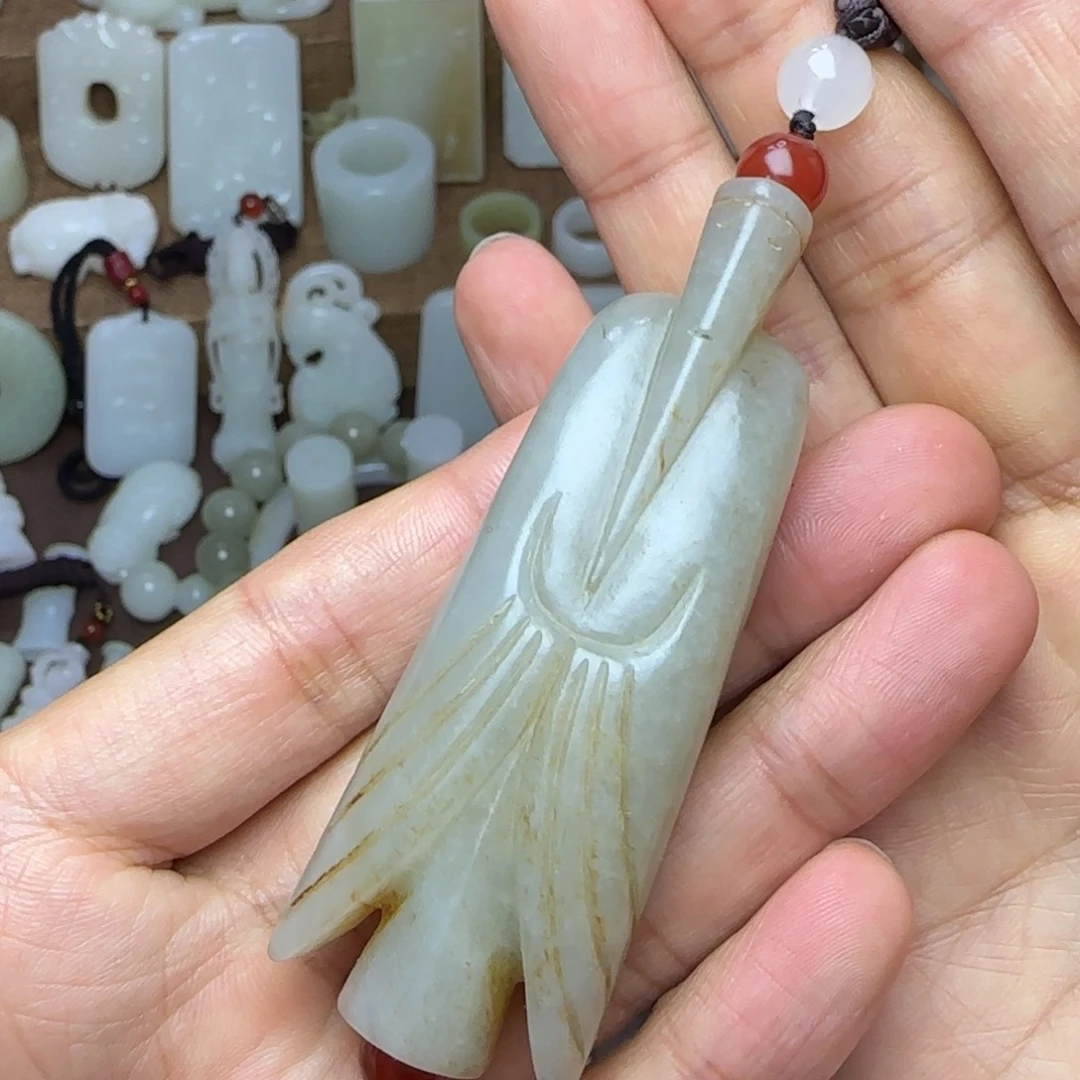 和田玉挂件未镶嵌