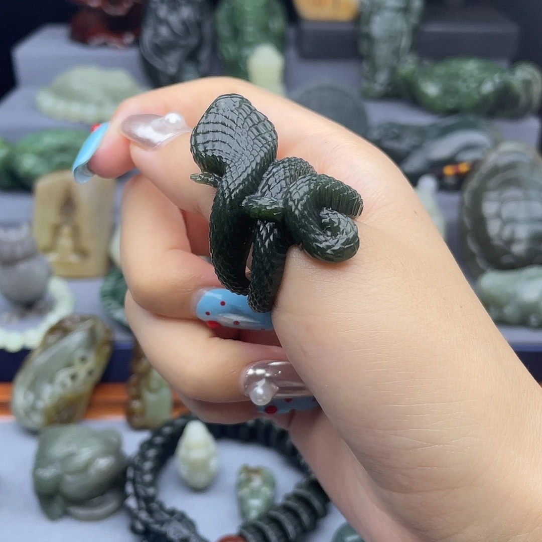 和田玉（糖玉）戒指未镶嵌