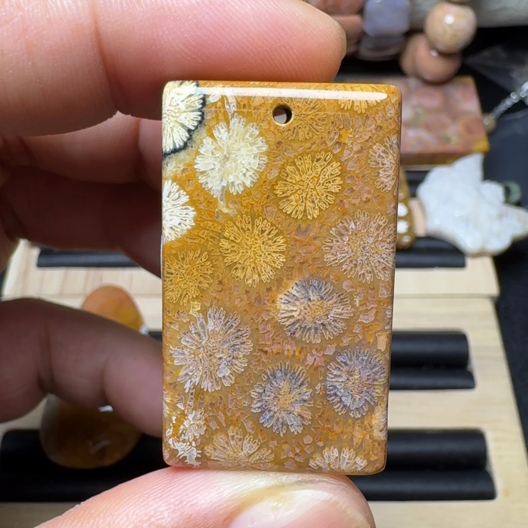 硅化玉未镶嵌纯天然色有机玉石保真色