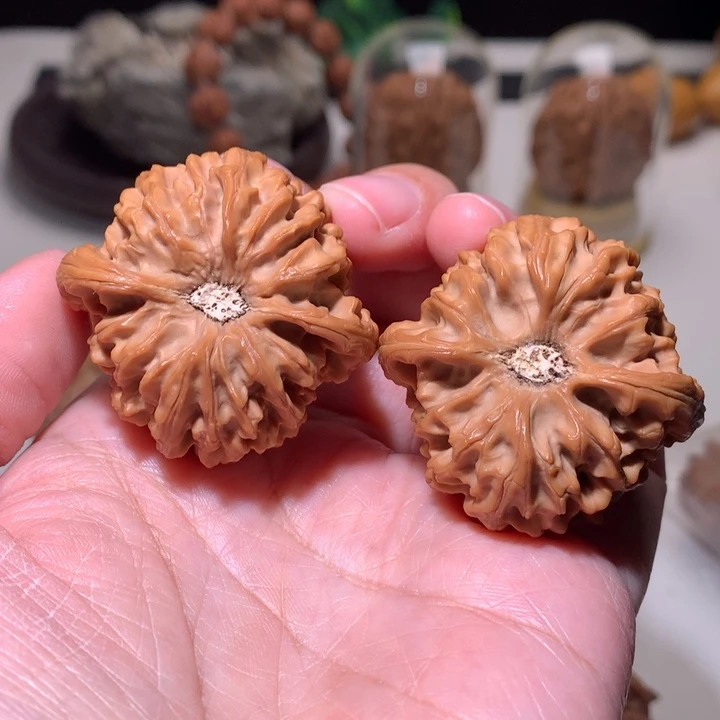 、***友文玩核桃把件龙门涧