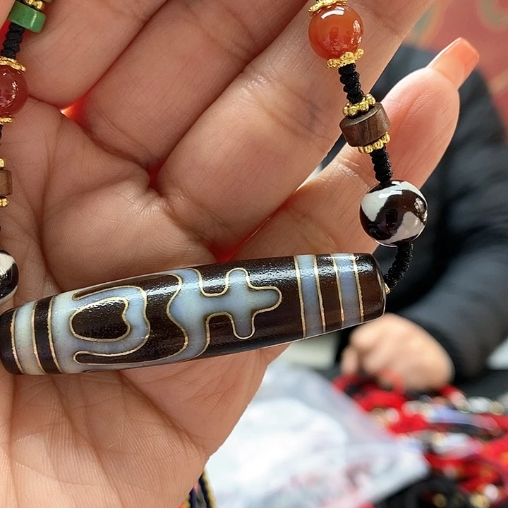 玛瑙/玉髓颈饰合金