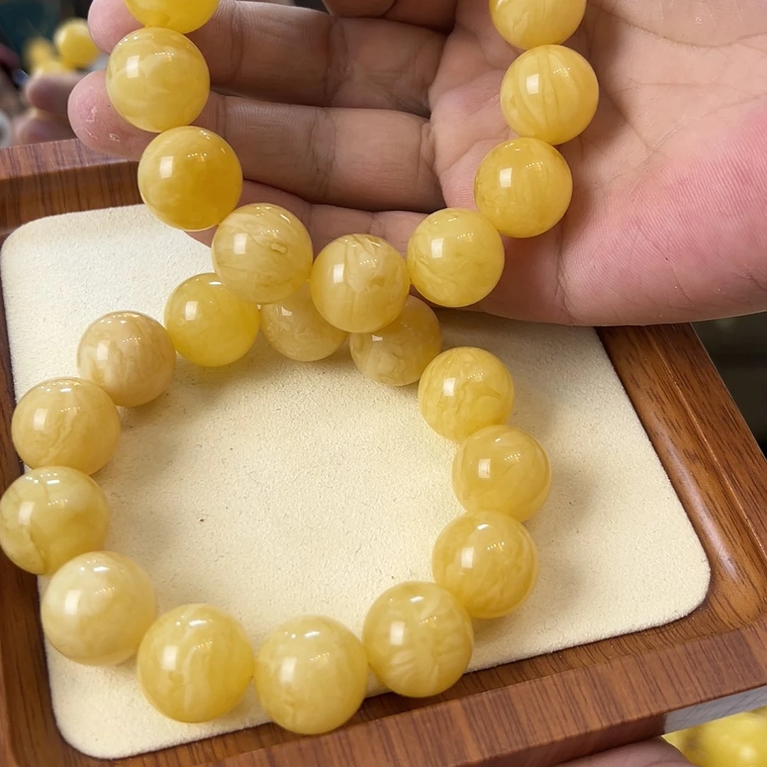 琥珀珠宝奇石未镶嵌多样性发其一