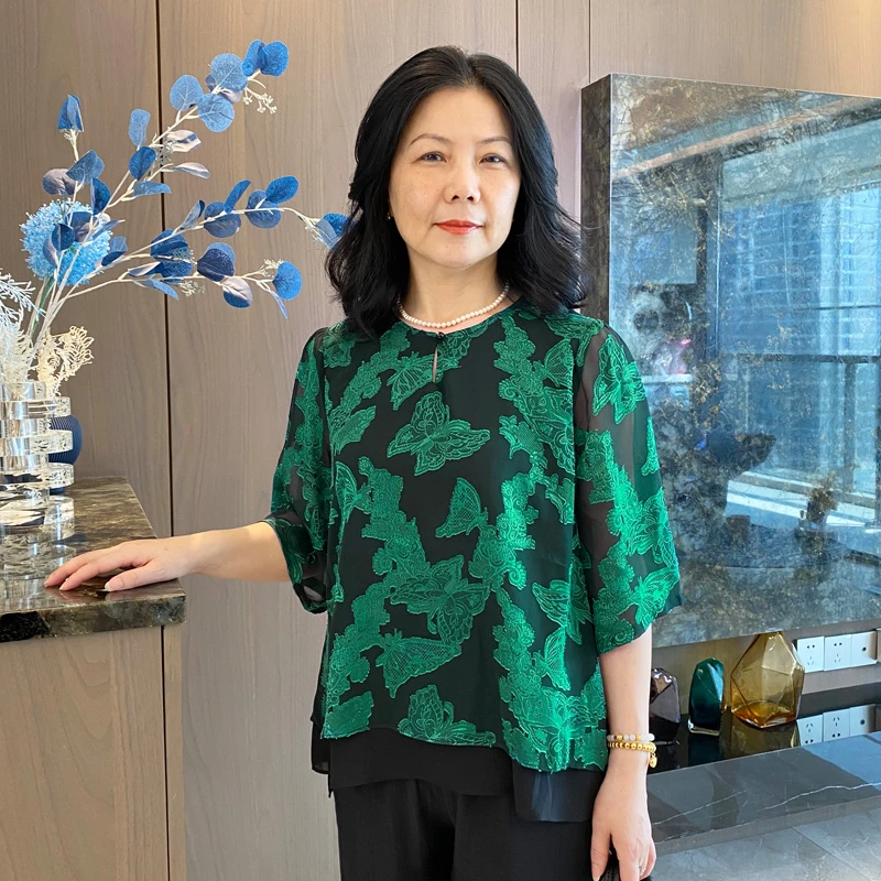 气质母亲上衣中老年前短后长飘逸款式休闲上衣S-529