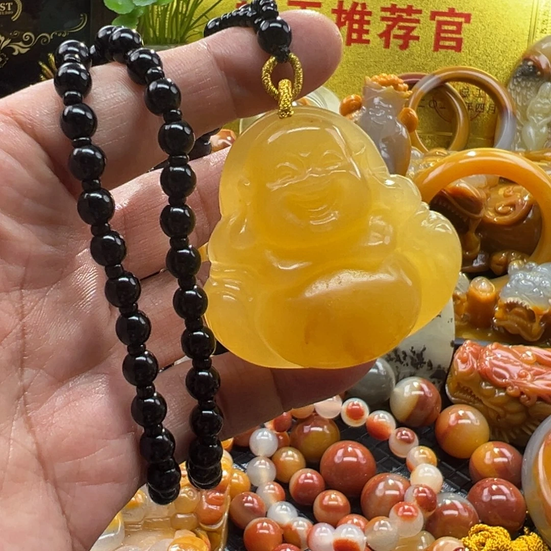 石英质玉未镶嵌颈饰