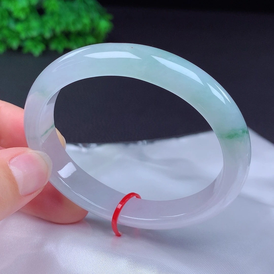 翡翠未镶嵌手镯55贵妃680018