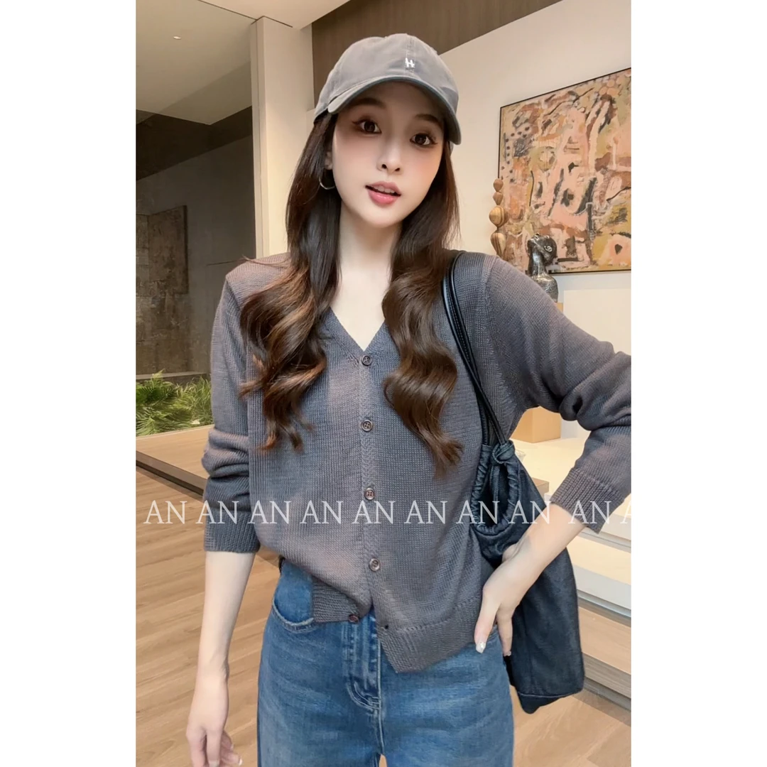 C08206秋季日常通勤百搭宽松休闲纯色长袖V领针织衫外套