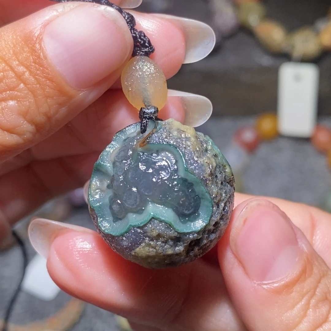未镶嵌玛瑙/玉髓珠宝半成品