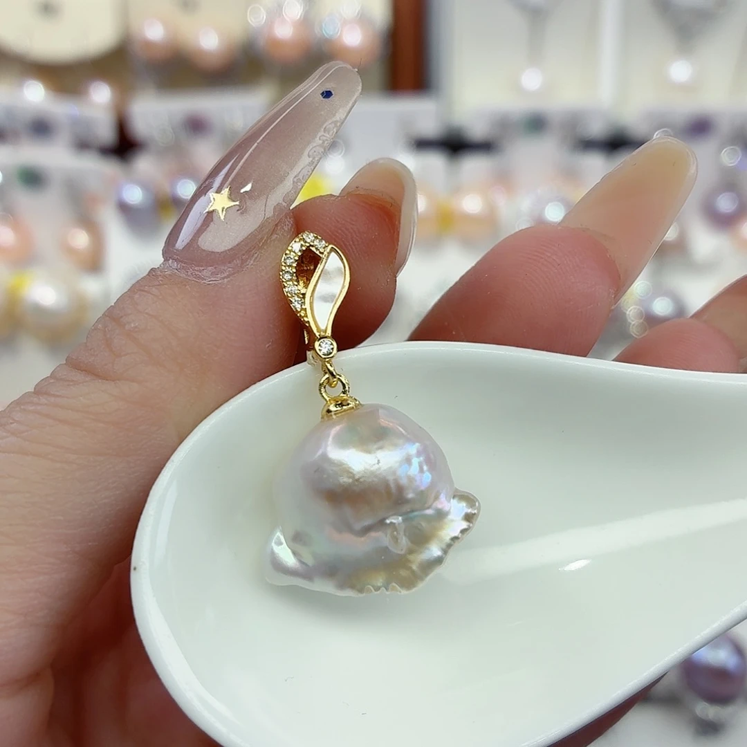 颈饰合金淡水珍珠