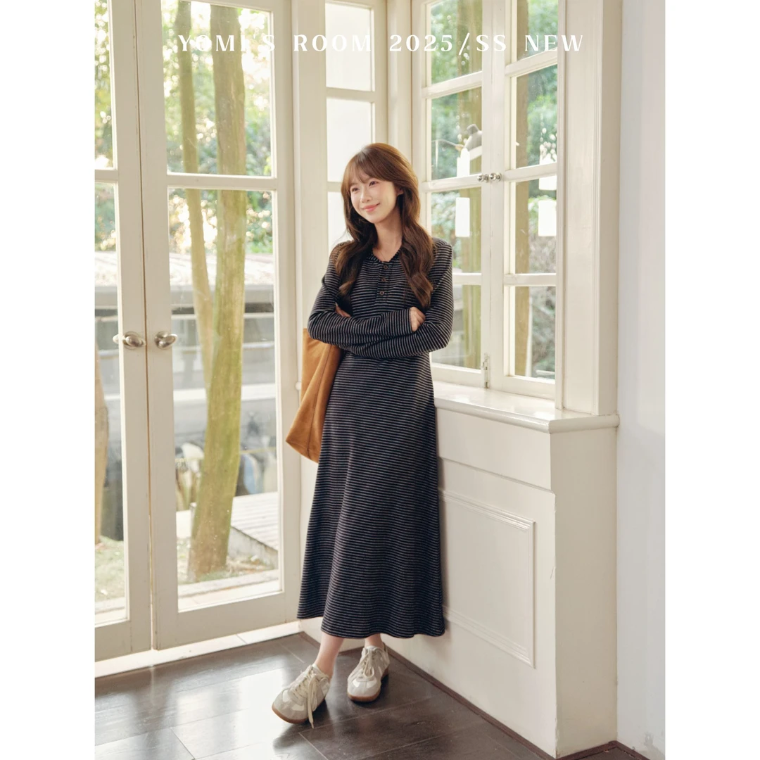 【现货】YOMI小个子定制【格雷假日】宽松条纹撞色连帽连衣裙女春季
