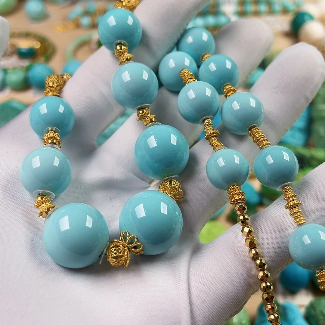 绿松石未镶嵌珠宝奇石