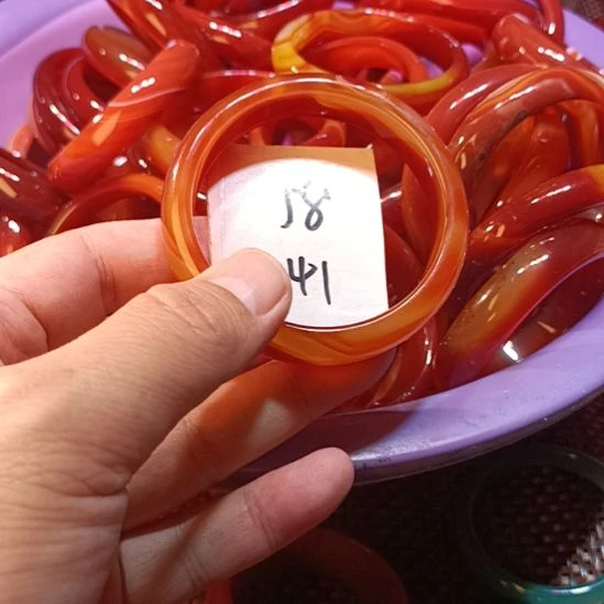 玛瑙/玉髓未镶嵌手镯