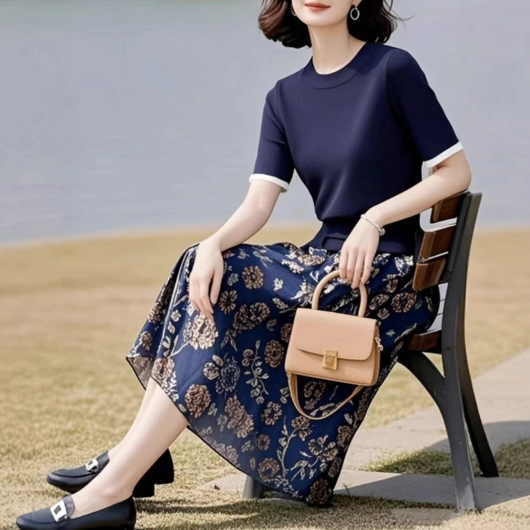 中年妈妈穿搭一整套夏季新款短袖圆领舒适针织上衣+碎花半裙套装