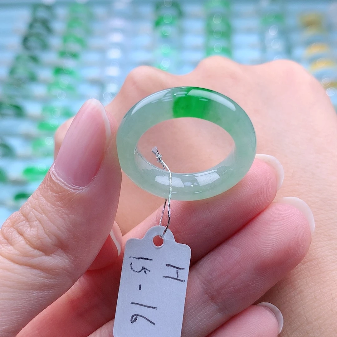 翡翠戒指未镶嵌缅甸翡翠A货