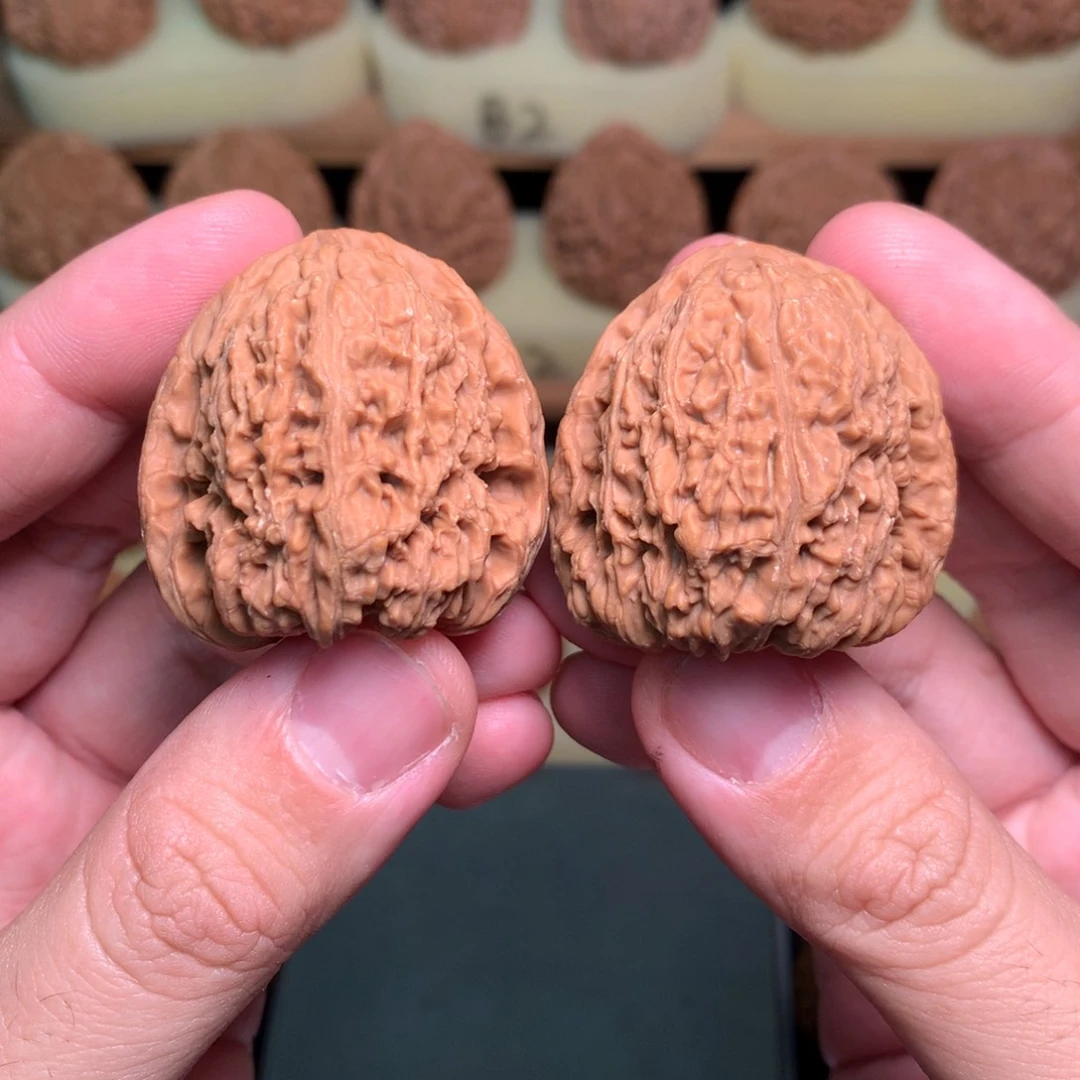 ****文玩核桃吊坠37高炮凹底南将全品