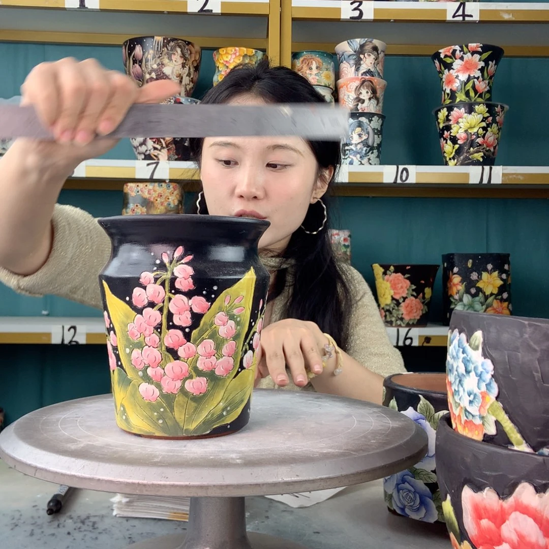 陶景德镇手工花盆243