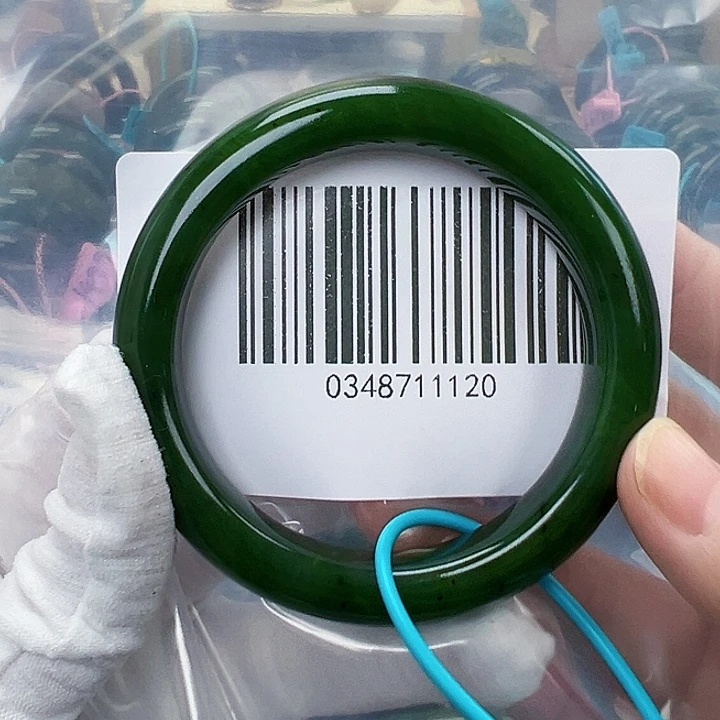 和田玉未镶嵌手镯包容5657