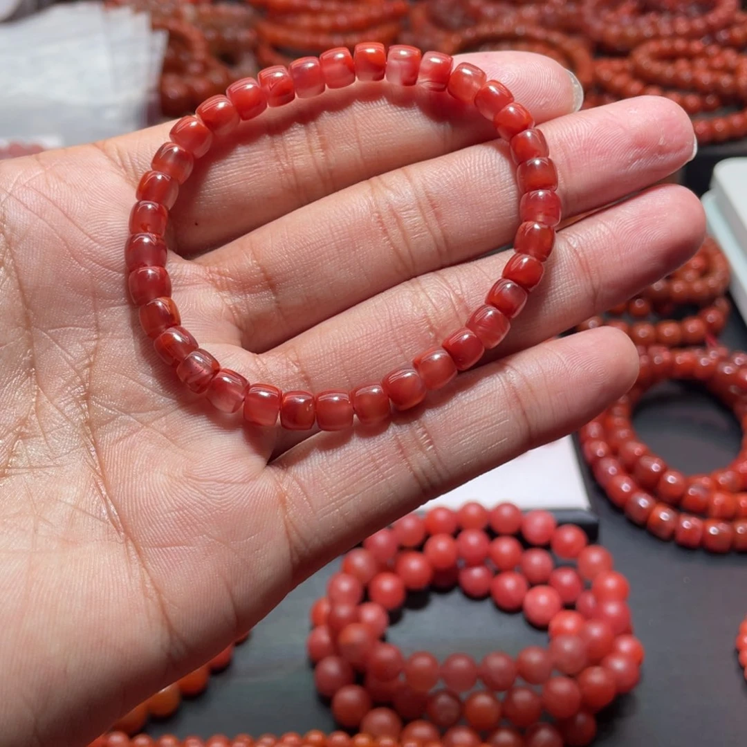 南红玛瑙手链未镶嵌