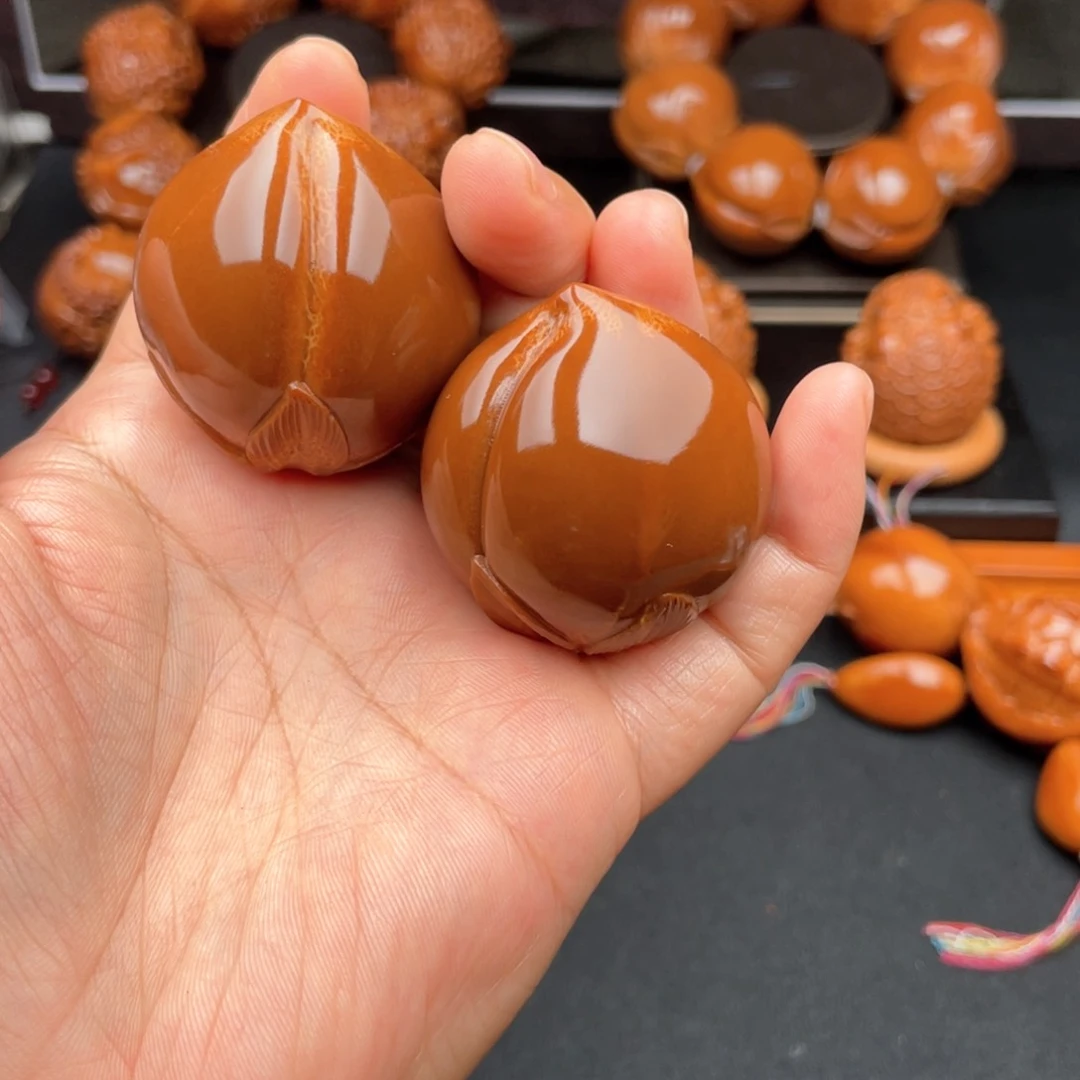 把件橄榄核蝴蝶38一对左右
