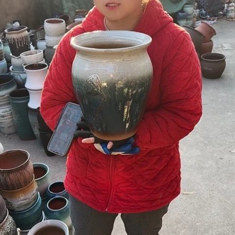 口21高27瑕疵一个。