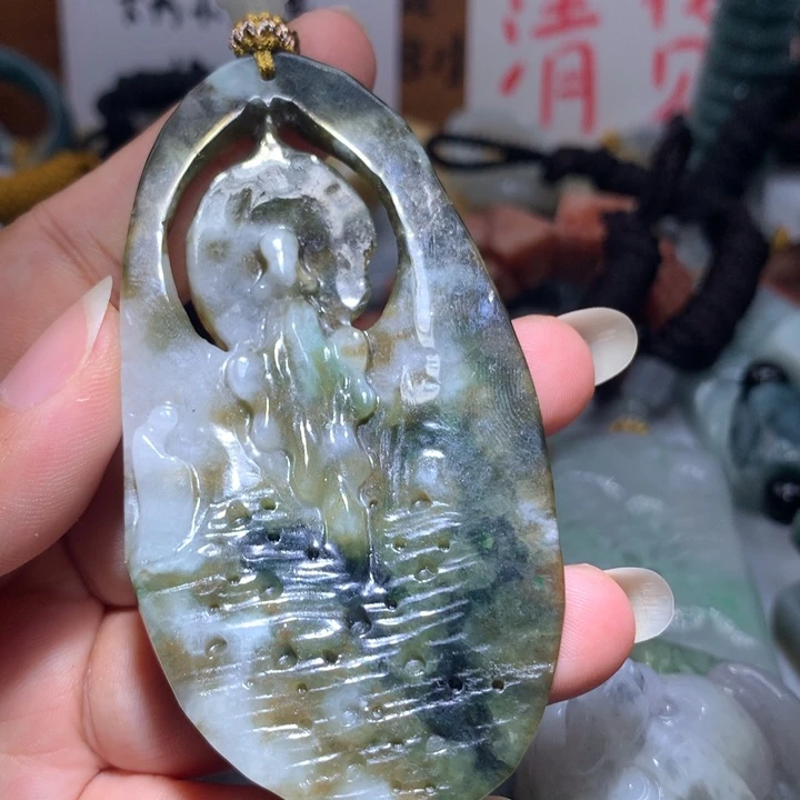 翡翠未镶嵌颈饰保真天然A货翡翠