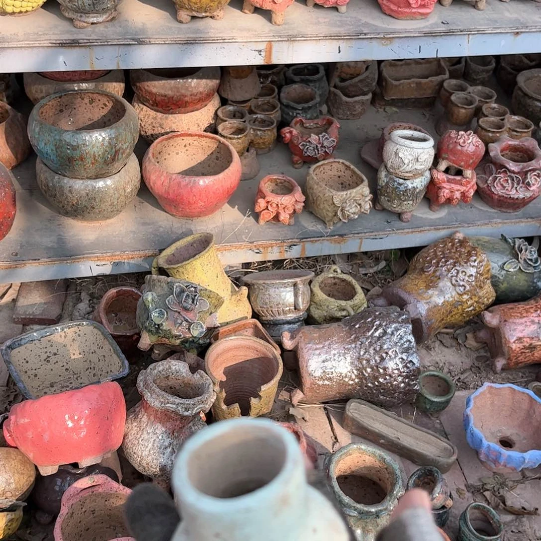 泥塑是**呀古镇炻陶花盆