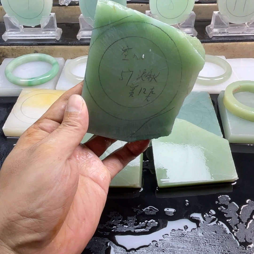 【闪购商品】定制石英质玉空*心加工定制