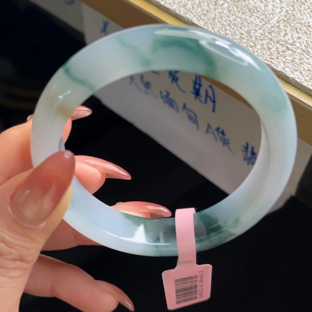 翡翠未镶嵌手镯手镯