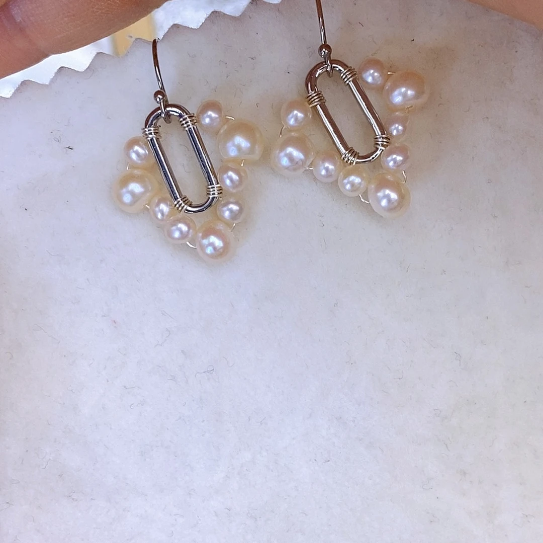 淡水珍珠耳饰未镶嵌
