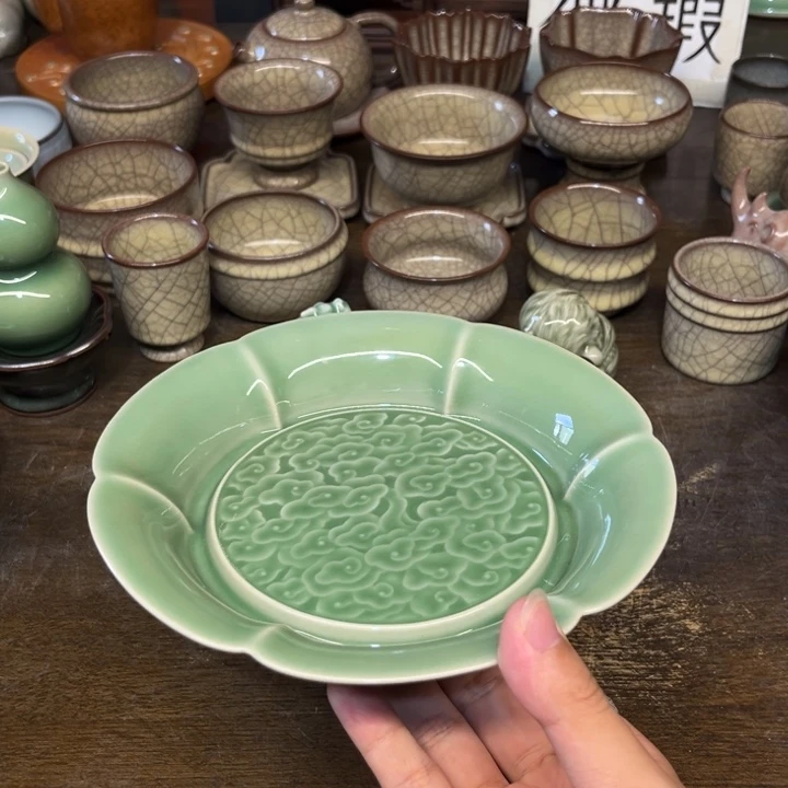 青瓷微瑕浮力特价