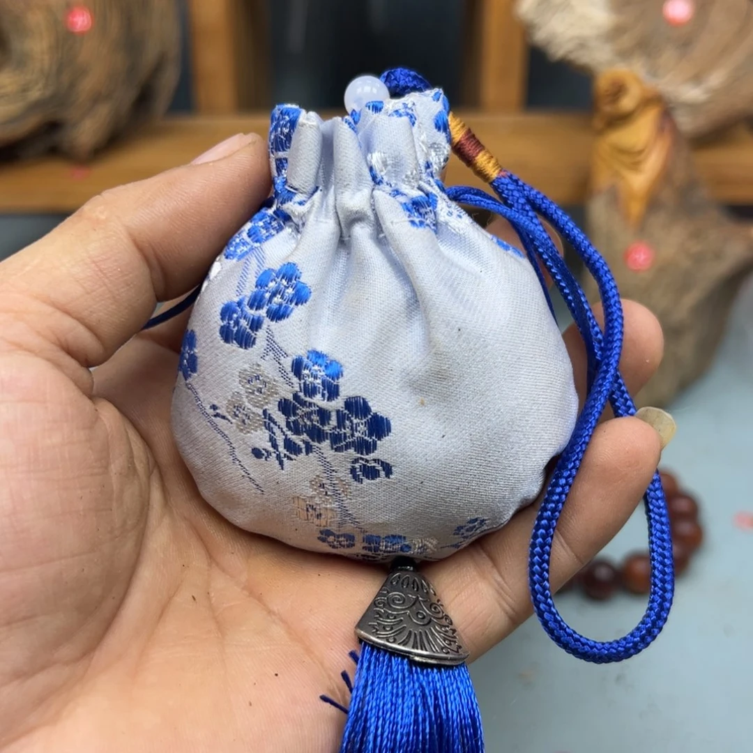 木崖柏木摆件手把件香包