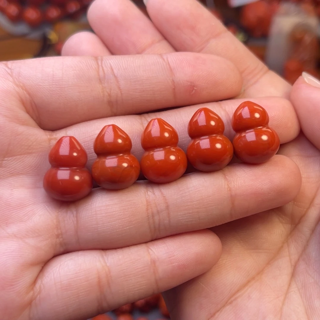 南红玛瑙未镶嵌川料瓦西12mm尺寸葫芦多样性发货其中一件