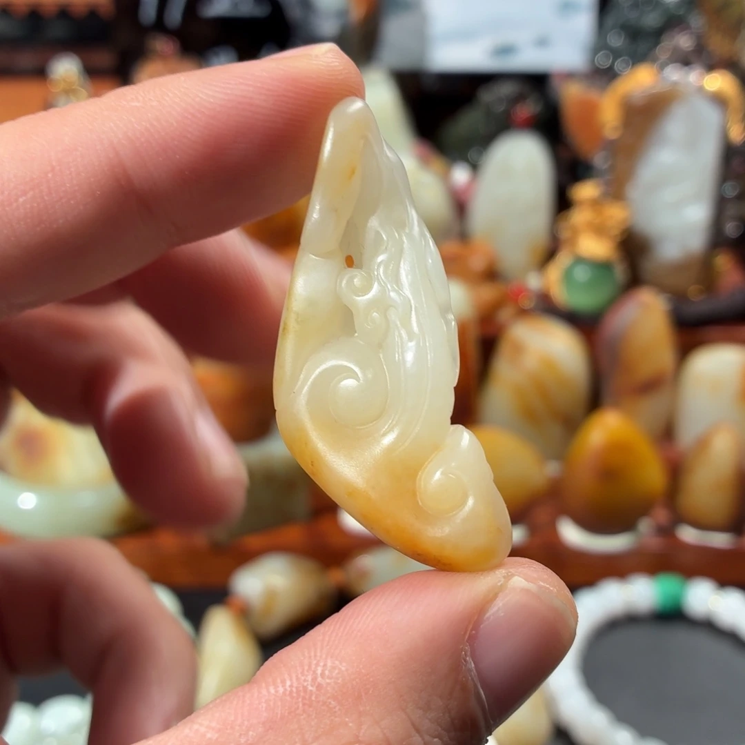 和田玉未镶嵌挂件13.7g