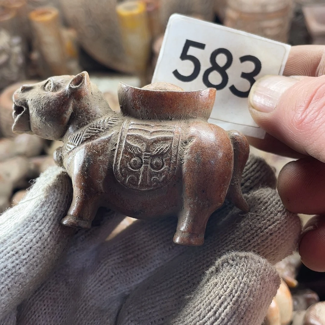 和田玉（糖玉）未镶嵌挂件