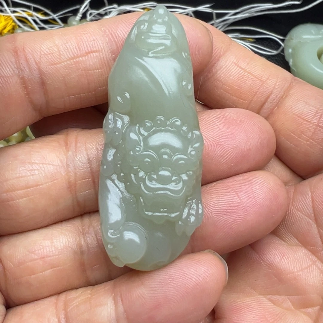 和田玉（糖玉）未镶嵌吊坠(不含链)