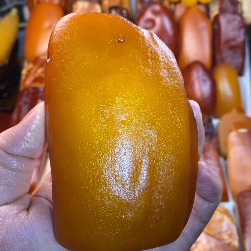 【闪购商品】定制琥珀Y***Y裸石，。