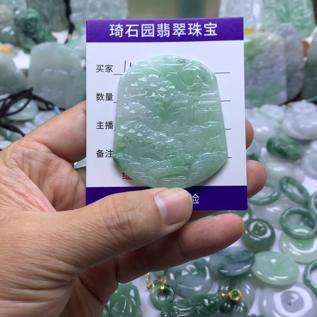 翡翠未镶嵌颈饰缅甸A货翡翠